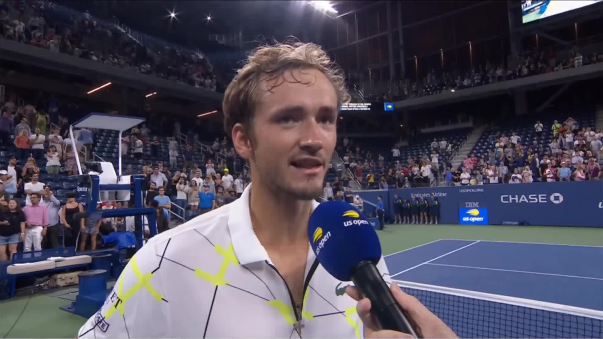 她带来的新 她带来的新