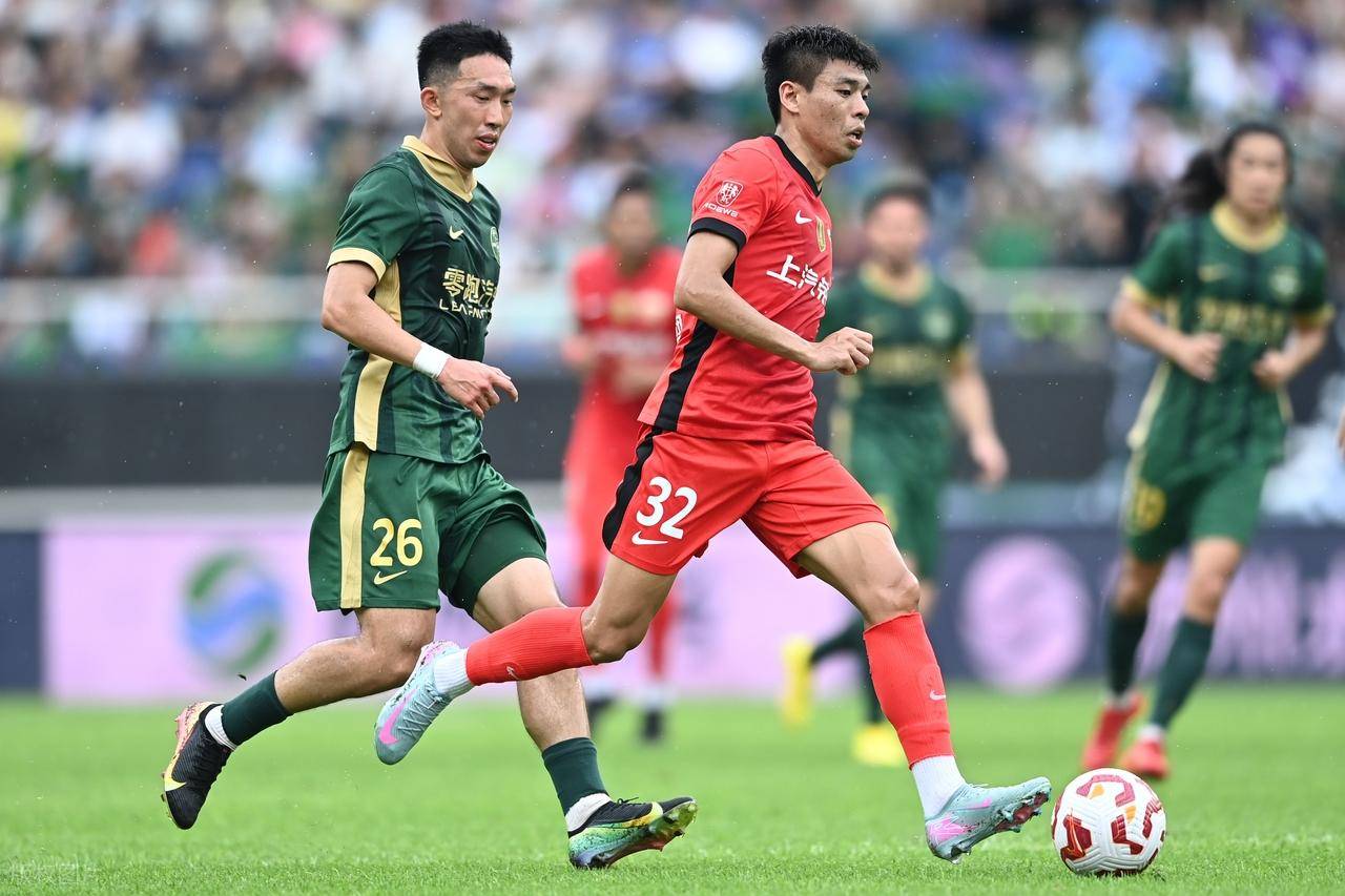 冲队交手是 冲队交手是